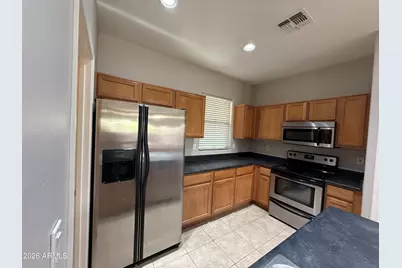 45071 W Yucca Lane, Maricopa, AZ 85139 - Photo 9