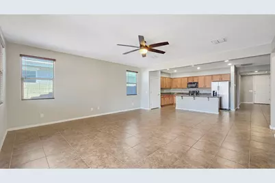 17422 W Superior Avenue, Goodyear, AZ 85338 - Photo 19