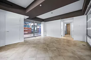 7161 E Rancho Vista Dr, Scottsdale, AZ 85251 - Photo 13