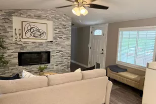 18240 North 21st St, Phoenix, AZ 85022 - Photo 11