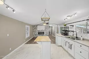 18240 North 21st St, Phoenix, AZ 85022 - Photo 9