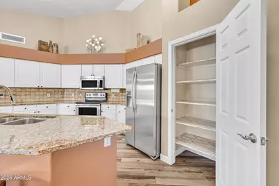 9555 E Juanita Avenue, Mesa, AZ 85209 - Photo 23