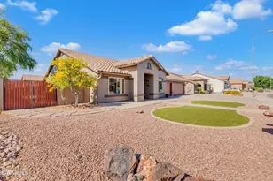 9555 E Juanita Ave, Mesa, AZ 85209 - Photo 3