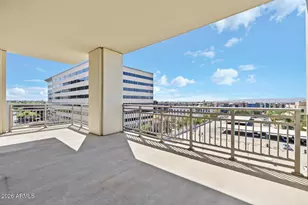 2211 E Camelback Rd, Phoenix, AZ 85016 - Photo 13