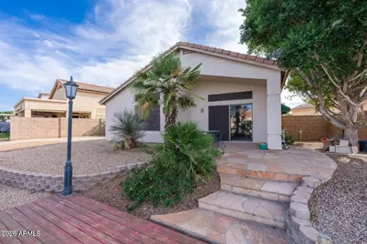 8746 W Lisbon Lane W, Peoria, AZ 85381 - Photo 25