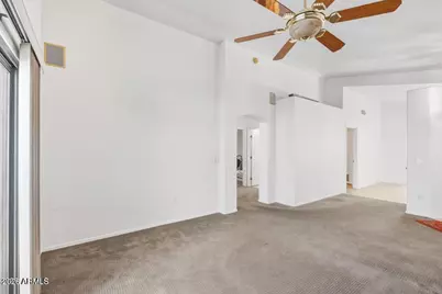 8746 W Lisbon Lane W, Peoria, AZ 85381 - Photo 15