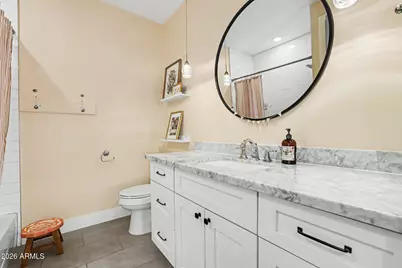 4233 E Fairmount Avenue, Phoenix, AZ 85018 - Photo 47
