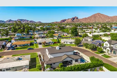 4233 E Fairmount Avenue, Phoenix, AZ 85018 - Photo 73