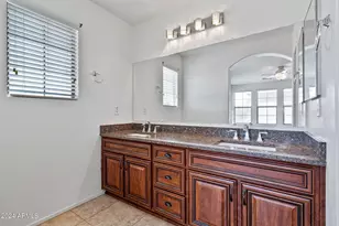 3771 E Kristal Way, Phoenix, AZ 85050 - Photo 41
