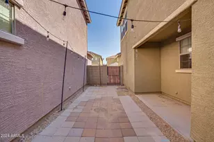 3771 E Kristal Way, Phoenix, AZ 85050 - Photo 45