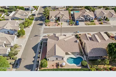 5450 E Helena Drive, Scottsdale, AZ 85254 - Photo 33
