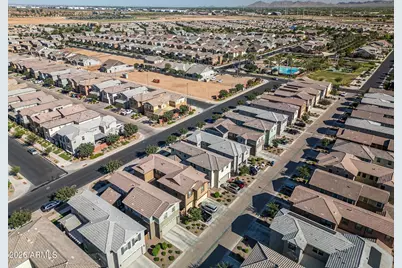 2560 S Betty Street, Gilbert, AZ 85295 - Photo 73