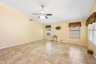 12740 W Cambridge Ave, Avondale, AZ 85392 - Photo 13