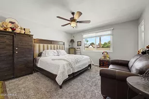 5919 S Jentilly Ln, Tempe, AZ 85283 - Photo 9