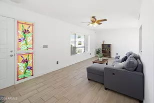 1107 East Michigan Ave, Phoenix, AZ 85022 - Photo 11