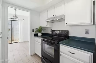 1107 East Michigan Ave, Phoenix, AZ 85022 - Photo 9