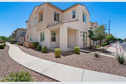 779 E Doral Avenue #104, Gilbert, AZ 85297 - Photo 3