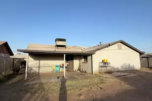 2102 N 50th Ln, Phoenix, AZ 85035 - Photo 25