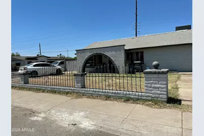2102 N 50th Lane, Phoenix, AZ 85035 - Photo 1