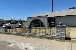 2102 N 50th Ln, Phoenix, AZ 85035 - Photo 1