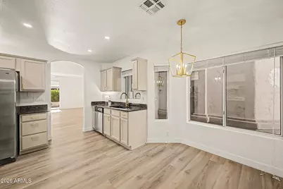 19420 N 83rd Drive, Peoria, AZ 85382 - Photo 7