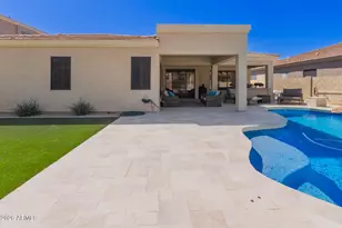 5242 E Herrera Dr, Phoenix, AZ 85054 - Photo 29