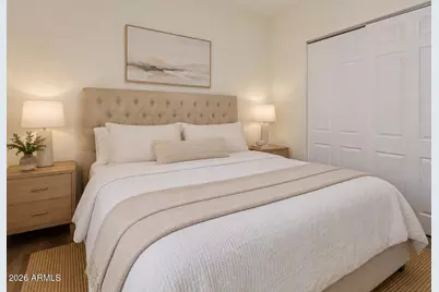 5242 E Herrera Drive, Phoenix, AZ 85054 - Photo 15