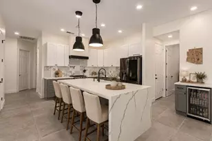 5242 E Herrera Dr, Phoenix, AZ 85054 - Photo 11