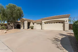5242 E Herrera Dr, Phoenix, AZ 85054 - Photo 5