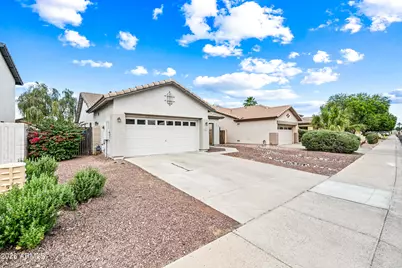 14236 W Columbus Avenue, Goodyear, AZ 85395 - Photo 17