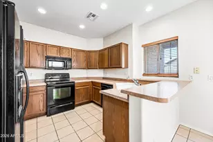 14236 W Columbus Ave, Goodyear, AZ 85395 - Photo 5