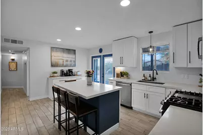 11220 N 15th Avenue, Phoenix, AZ 85029 - Photo 5