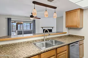 4600 S Dorsey Ln, Tempe, AZ 85282 - Photo 9