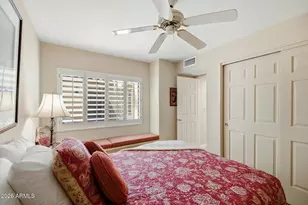 4116 E Paradise Dr, Phoenix, AZ 85028 - Photo 13