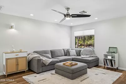 23023 N 21st Way, Phoenix, AZ 85024 - Photo 19