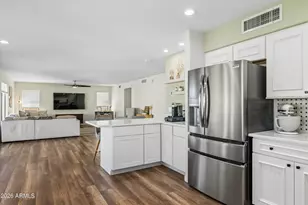 23023 N 21st Wy, Phoenix, AZ 85024 - Photo 17