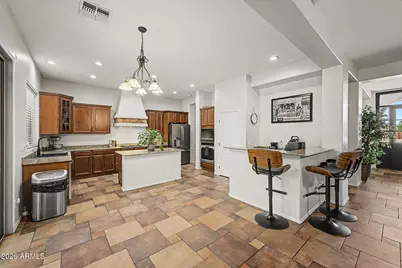 14389 W Becker Lane, Surprise, AZ 85379 - Photo 13