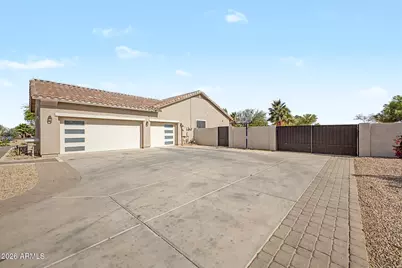 14389 W Becker Lane, Surprise, AZ 85379 - Photo 5