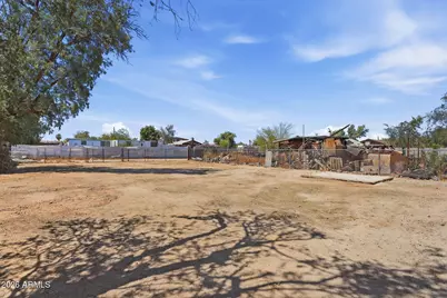 5821 E Calle Magdalena --, Guadalupe, AZ 85283 - Photo 33
