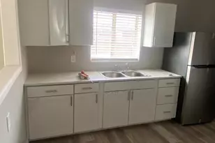 9208 N 10th St, Phoenix, AZ 85020 - Photo 3