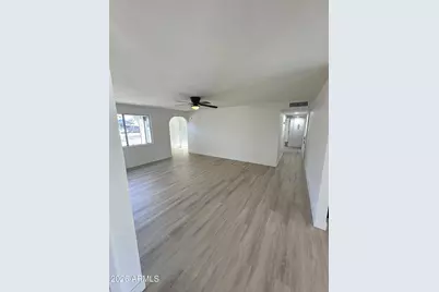 1919 W Voltaire Avenue, Phoenix, AZ 85029 - Photo 15