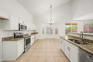 149 E Gail Dr, Gilbert, AZ 85296 - Photo 3