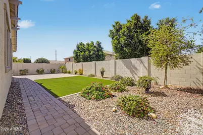 854 E Tekoa Avenue, Gilbert, AZ 85298 - Photo 23