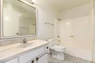 13431 N 24th Ave, Phoenix, AZ 85029 - Photo 11
