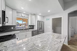 11538 E Medina Ave, Mesa, AZ 85209 - Photo 11