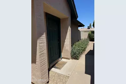 4810 W Manzanita Drive, Glendale, AZ 85302 - Photo 5