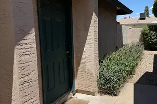 4810 W Manzanita Dr, Glendale, AZ 85302 - Photo 5