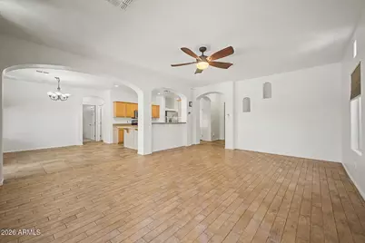 10594 W Lone Cactus Drive, Peoria, AZ 85382 - Photo 9