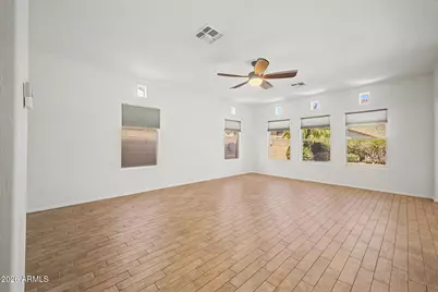 10594 W Lone Cactus Drive, Peoria, AZ 85382 - Photo 7