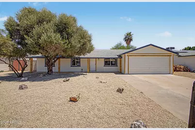 13615 N 18th Drive, Phoenix, AZ 85029 - Photo 3